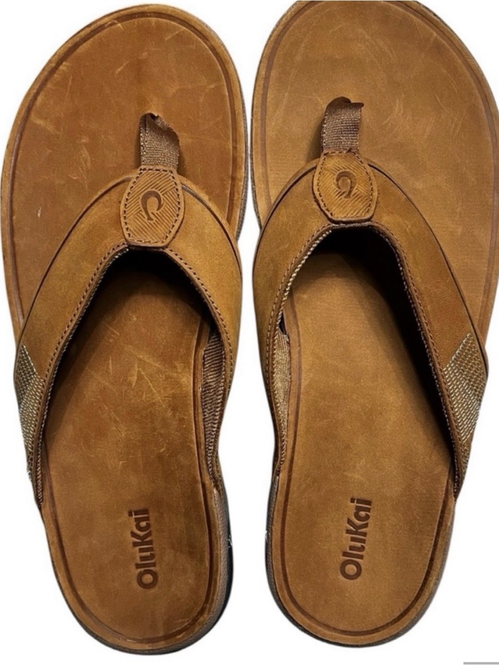 Like New! OluKai Tuahine Sandals Waterproof Leather Flip Flops Brown Mens 12